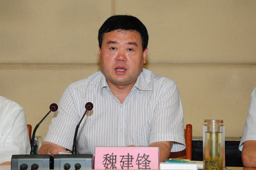 我市2013年群众评议暨万名干部下基层活动全面启动